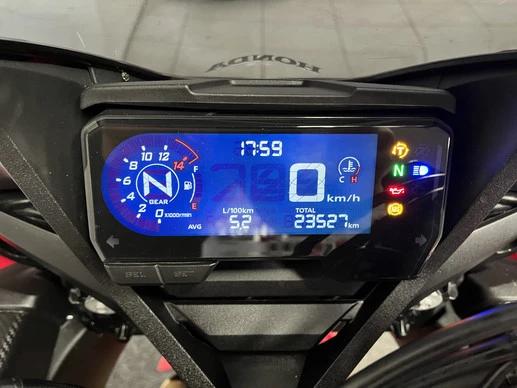 Honda CBR 650 - Afbeelding 2 van 22