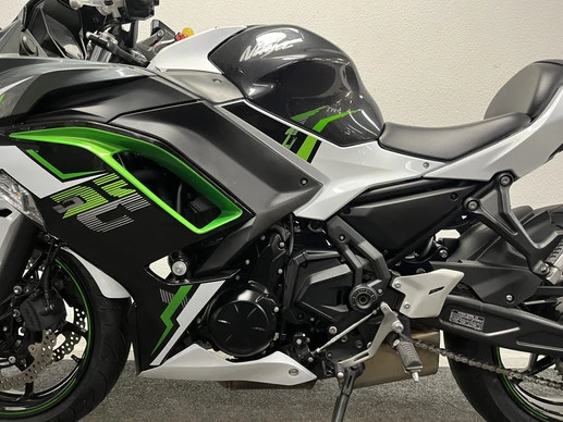 Kawasaki Ninja 650 - Afbeelding 17 van 22