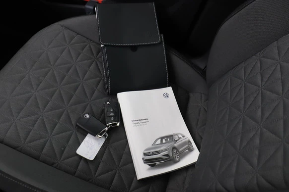 Volkswagen Tiguan - Afbeelding 24 van 27