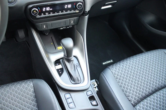Mazda 2 Hybrid - Afbeelding 23 van 30