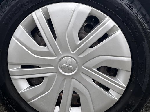 Mitsubishi Space Star - Afbeelding 13 van 30