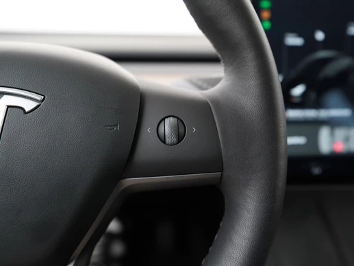 Tesla Model 3 - Afbeelding 9 van 30
