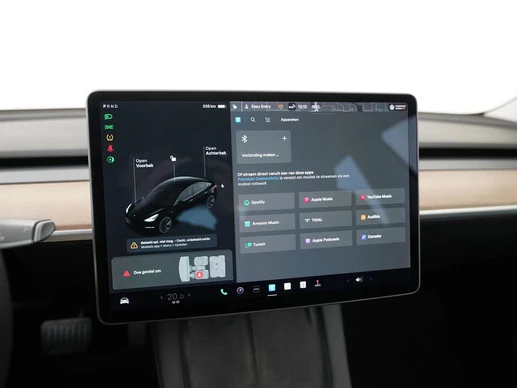 Tesla Model 3 - Afbeelding 15 van 30