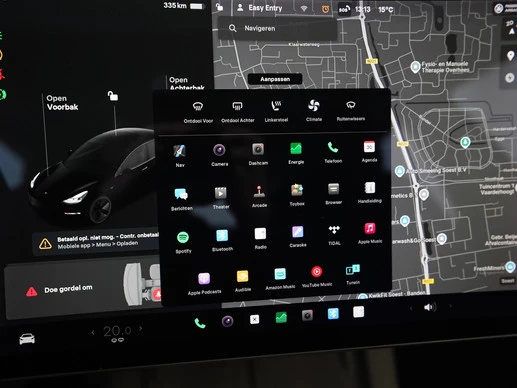Tesla Model 3 - Afbeelding 18 van 30