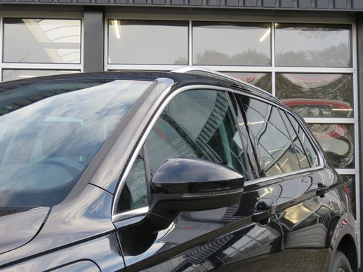 Volkswagen Tiguan - Afbeelding 8 van 30
