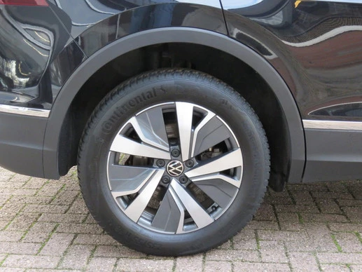 Volkswagen Tiguan - Afbeelding 18 van 30