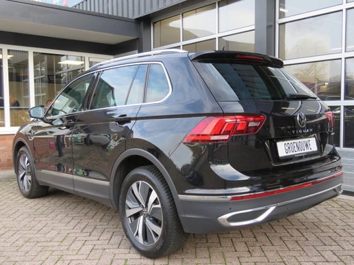 Volkswagen Tiguan - Afbeelding 21 van 30