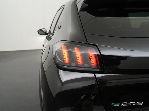 Peugeot e-208 - Afbeelding 28 van 30