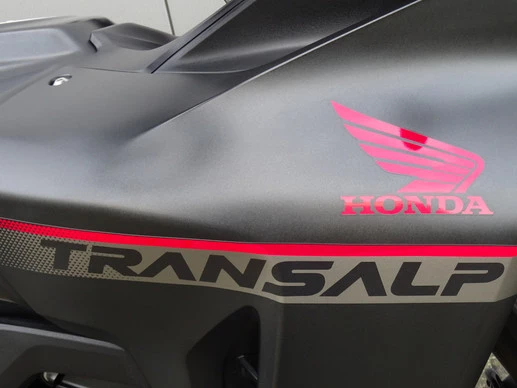 Honda XL 750 - Afbeelding 7 van 17