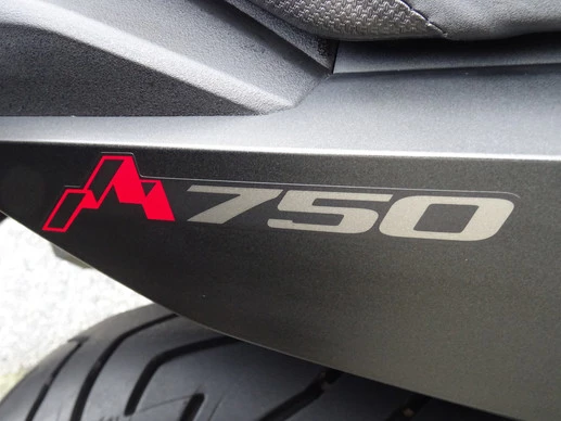 Honda XL 750 - Afbeelding 8 van 17