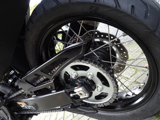 Honda XL 750 - Afbeelding 15 van 17