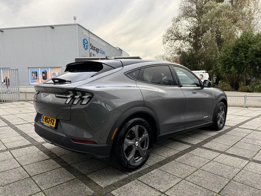 Ford Mustang Mach-E - Afbeelding 6 van 30