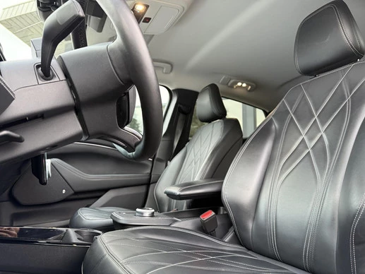 Ford Mustang Mach-E - Afbeelding 11 van 30