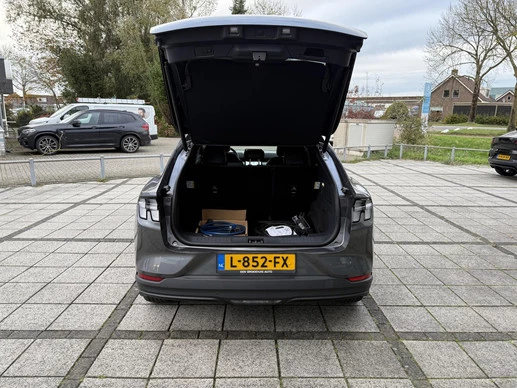 Ford Mustang Mach-E - Afbeelding 17 van 30