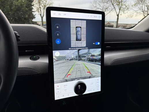 Ford Mustang Mach-E - Afbeelding 25 van 30