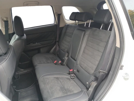 Mitsubishi Outlander - Afbeelding 12 van 23