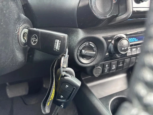 Toyota Hilux - Afbeelding 15 van 20