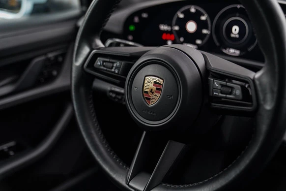 Porsche Taycan - Afbeelding 5 van 30