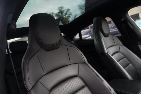 Porsche Taycan - Afbeelding 7 van 30