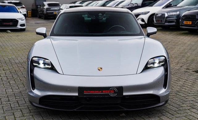 Porsche Taycan - Afbeelding 11 van 30