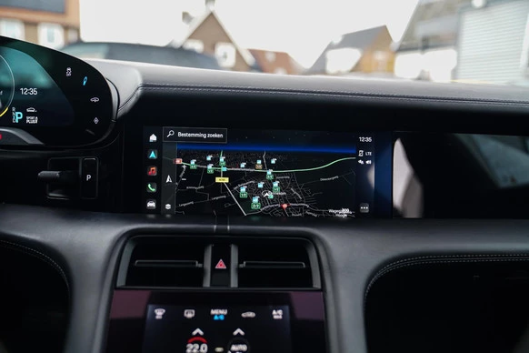 Porsche Taycan - Afbeelding 26 van 30