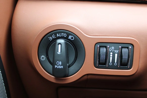 Maserati Quattroporte - Afbeelding 13 van 30