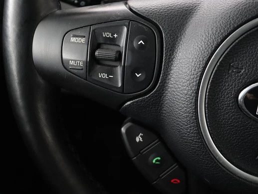 Kia Carens - Afbeelding 19 van 30