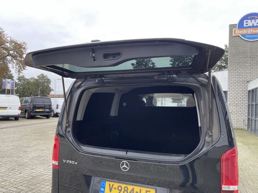 Mercedes-Benz V-Klasse - Afbeelding 16 van 30