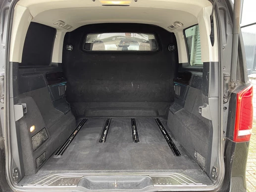 Mercedes-Benz V-Klasse - Afbeelding 18 van 30