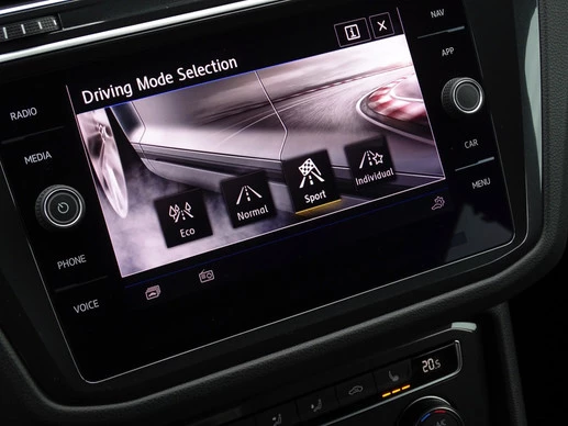 Volkswagen Tiguan - Afbeelding 21 van 26