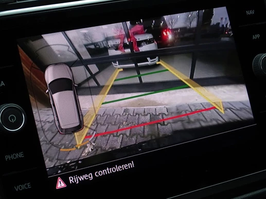 Volkswagen Tiguan - Afbeelding 23 van 26