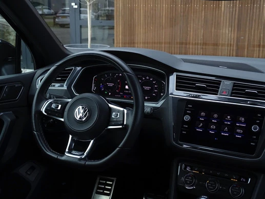 Volkswagen Tiguan - Afbeelding 28 van 30