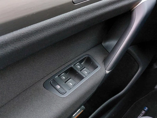 Volkswagen Golf Sportsvan - Afbeelding 23 van 30