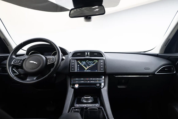 Jaguar F-PACE - Afbeelding 4 van 27