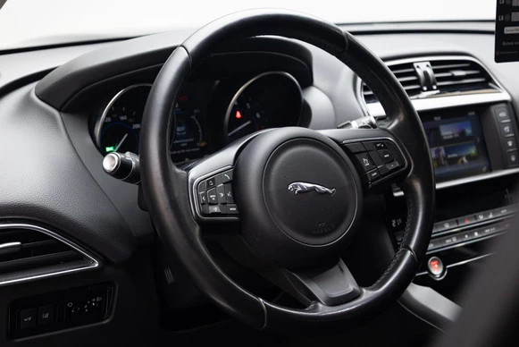 Jaguar F-PACE - Afbeelding 9 van 27