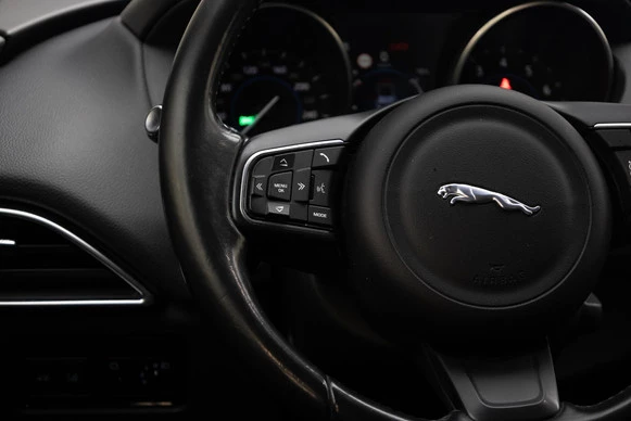 Jaguar F-PACE - Afbeelding 10 van 27