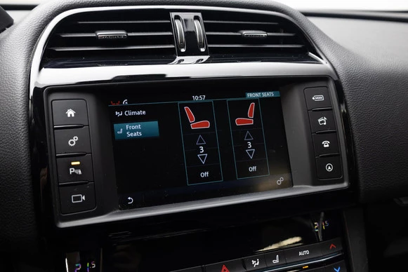 Jaguar F-PACE - Afbeelding 13 van 27