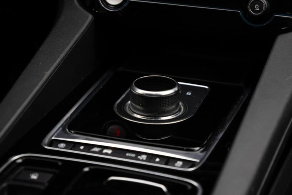 Jaguar F-PACE - Afbeelding 16 van 27