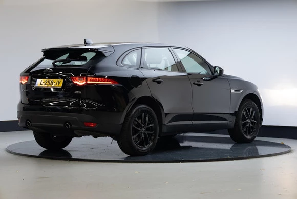 Jaguar F-PACE - Afbeelding 18 van 27