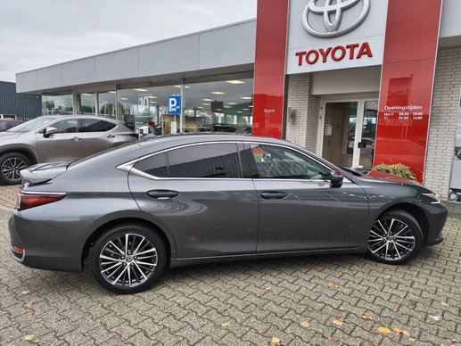 Lexus ES - Afbeelding 6 van 30