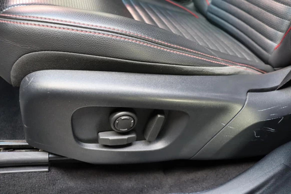 Land Rover Discovery Sport - Afbeelding 13 van 30