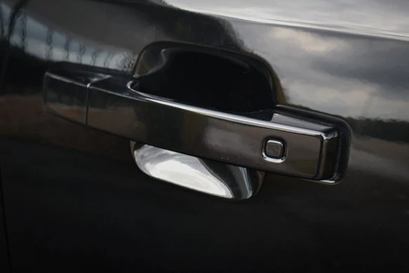 Land Rover Defender - Afbeelding 19 van 30