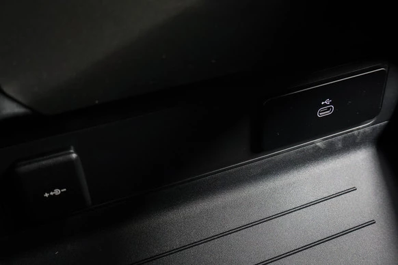 Land Rover Defender - Afbeelding 27 van 30