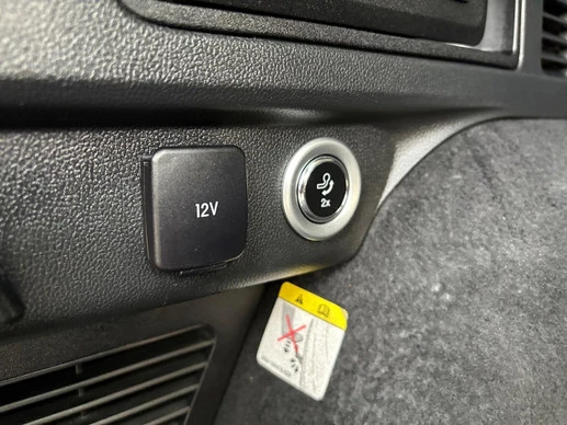 Ford Kuga - Afbeelding 25 van 30