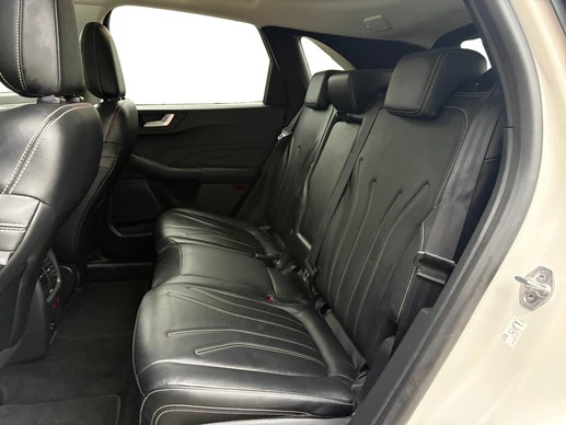 Ford Kuga - Afbeelding 27 van 30