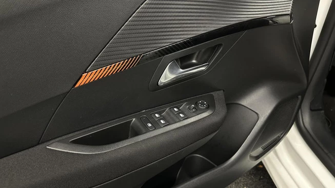 Peugeot 208 - Afbeelding 18 van 30