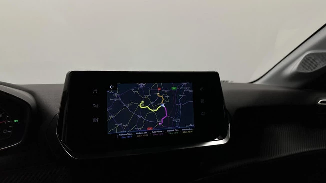 Peugeot 208 - Afbeelding 27 van 30