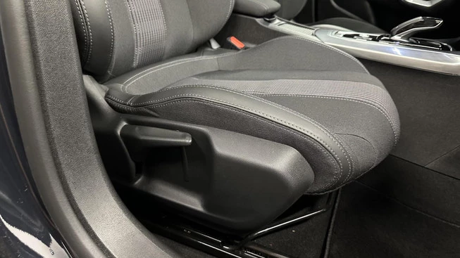 Peugeot 308 - Afbeelding 17 van 30