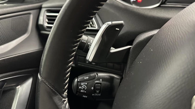 Peugeot 308 - Afbeelding 28 van 30