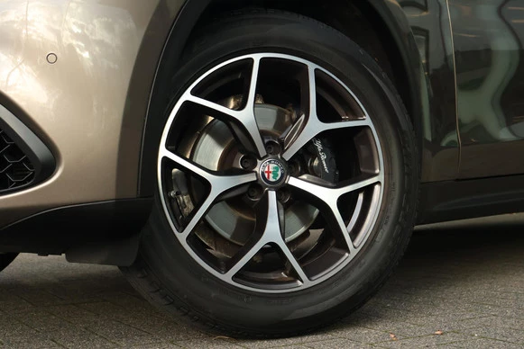 Alfa Romeo Stelvio - Afbeelding 4 van 30